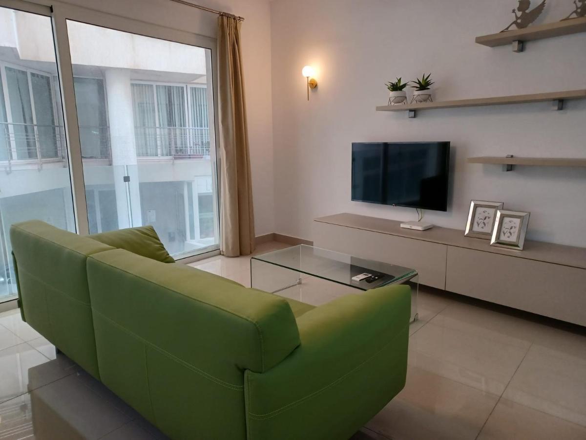 Sliema Apartment Close To Beach Kültér fotó